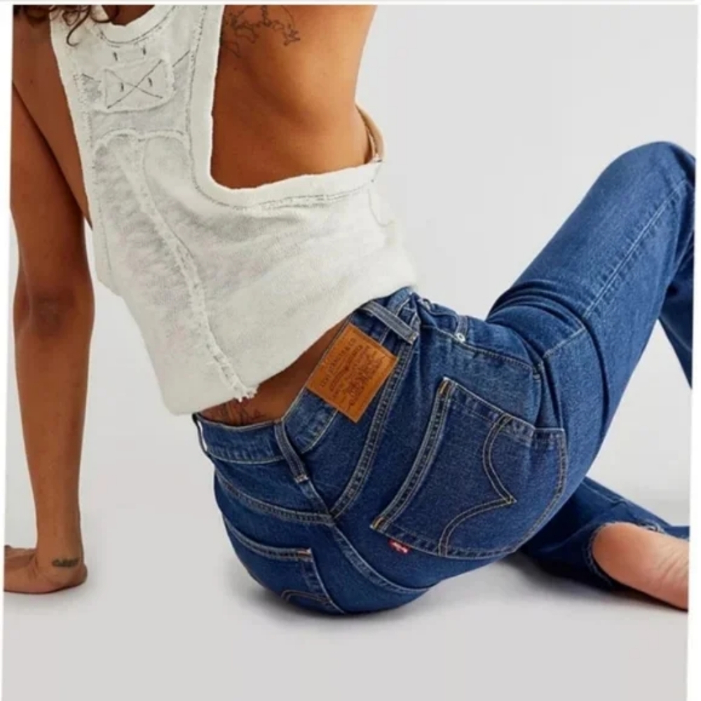 Levi's Ribcage High Rise Bootcut Jeans - Picture 6 of 16